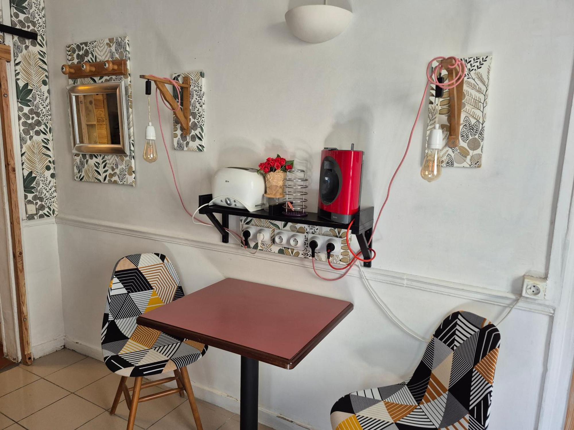 2 Pieces 9 Eme Paris